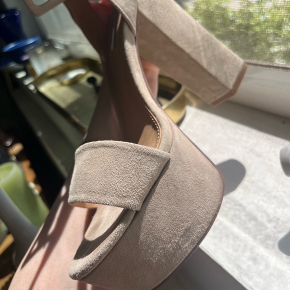 STEVE MADDEN PLATFORM HEELS - Picture 6 of 11